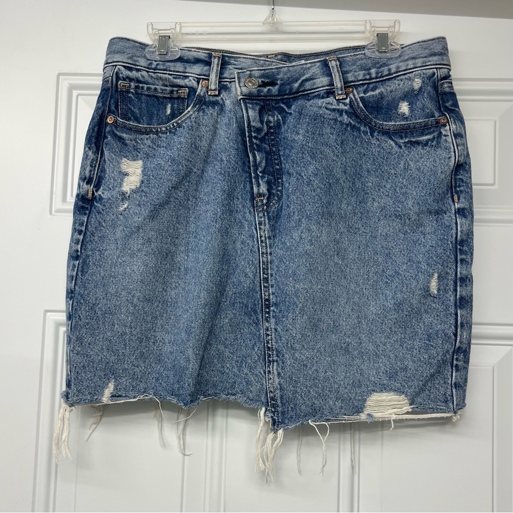 Express Crossover Skirt